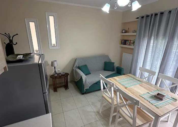 R Apartment